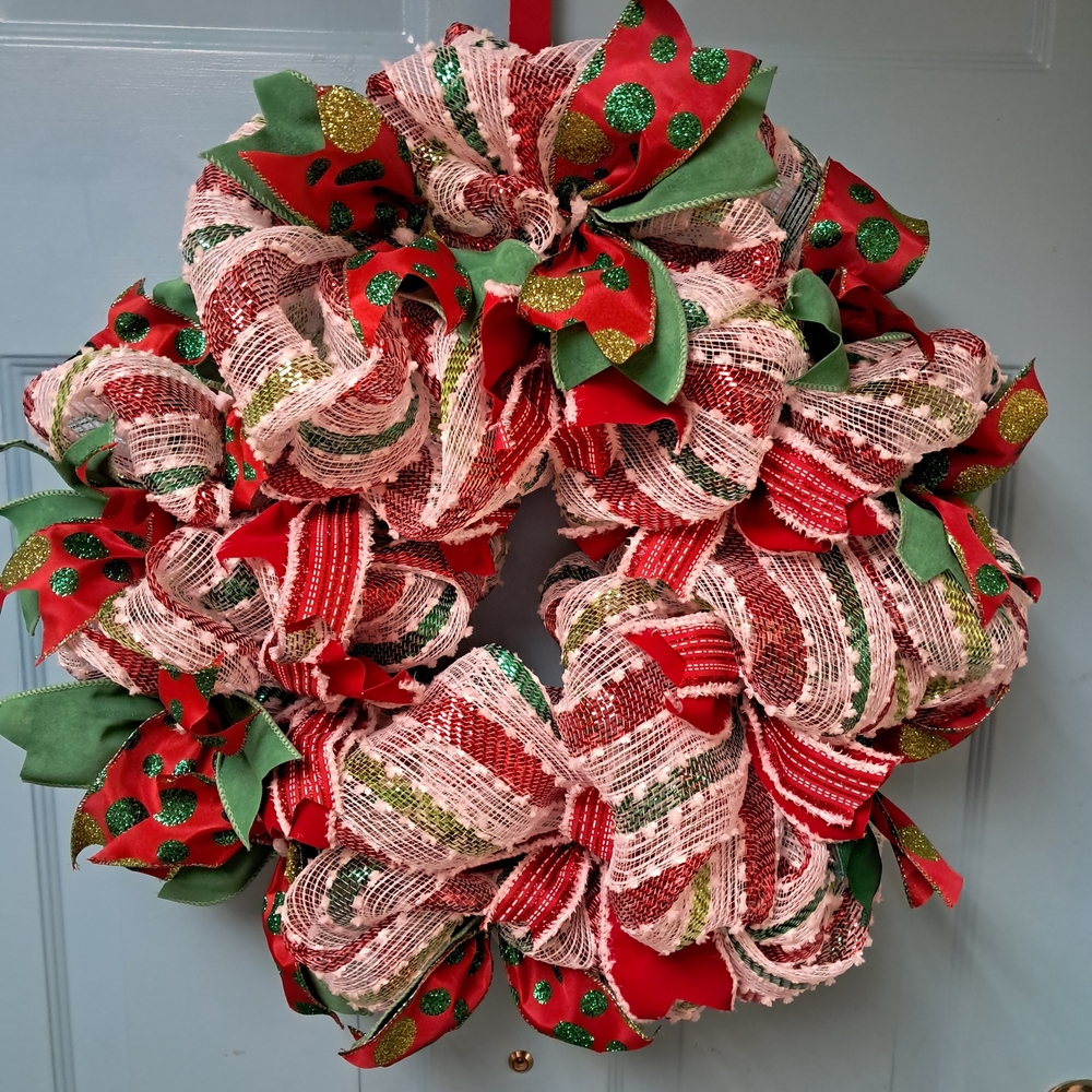 Christmas Festive Red and Green Holiday Wreath
